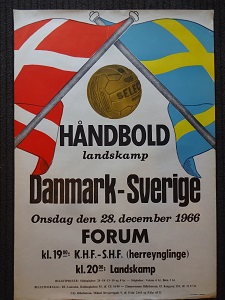 HÅNDBOLD LANDSKAMP DANMARK - SVERIGE ONSDAG 28 DEC 1966 org vin